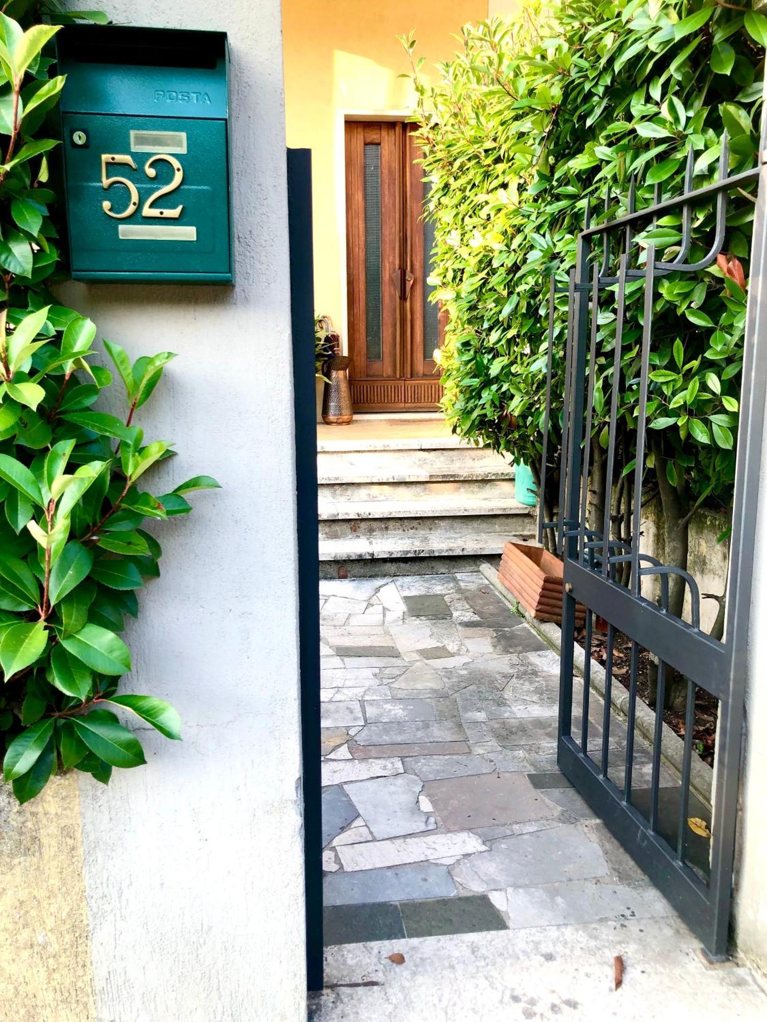Serenity B&B Μπρέσια Εξωτερικό φωτογραφία